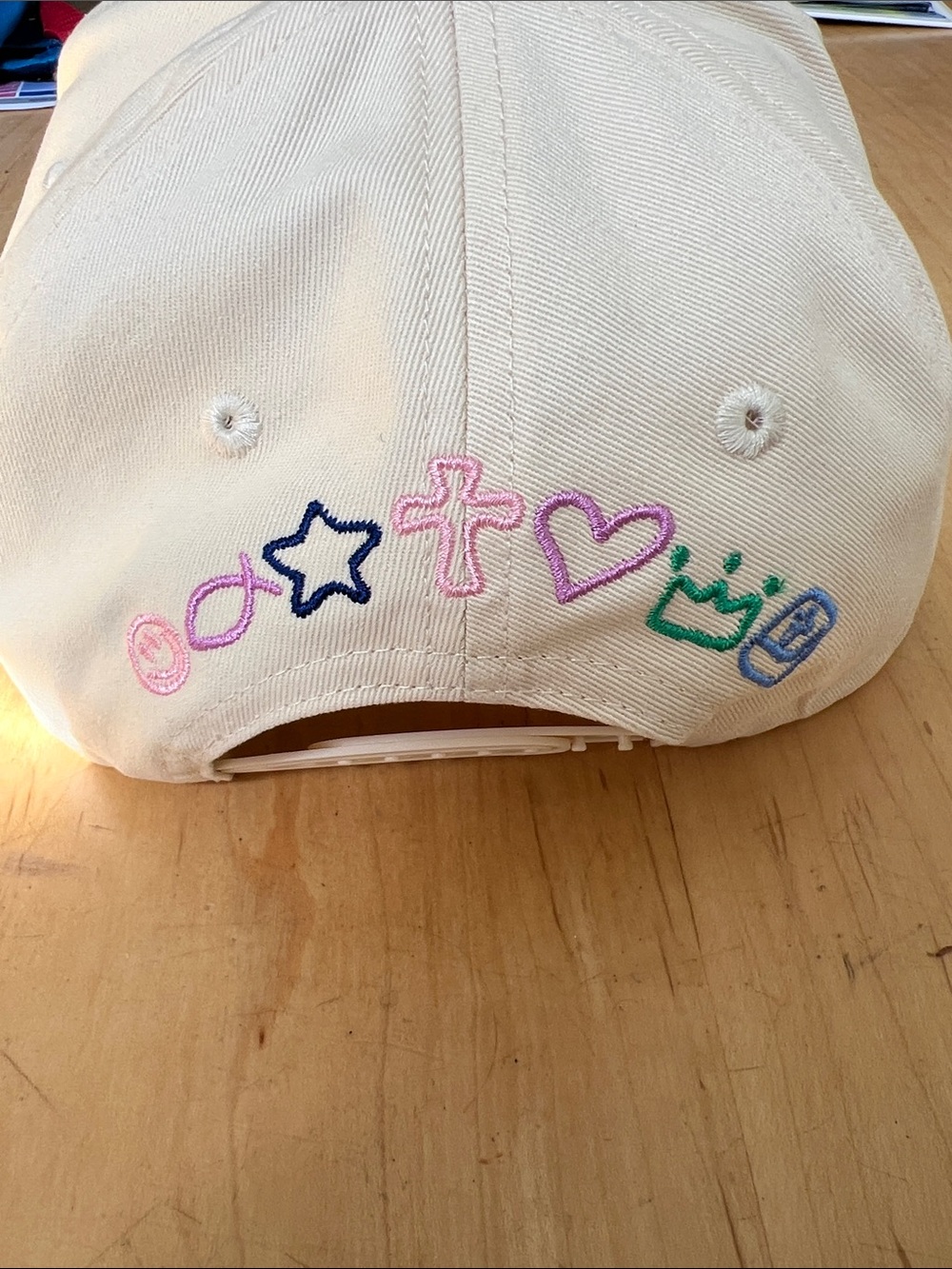 Cream Patchwork Brim Baseball Hat with Multicolor Embroidery - Picture 3 of 5
